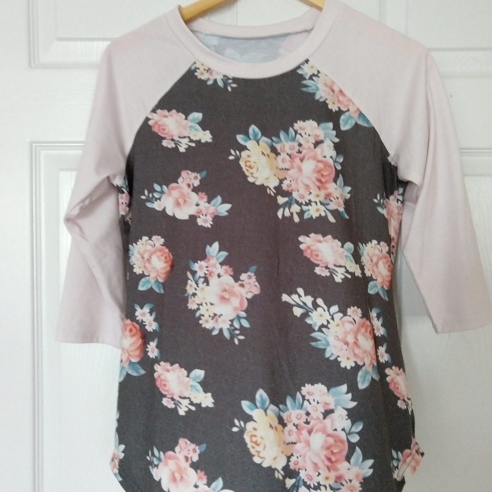 Women's Floral Top